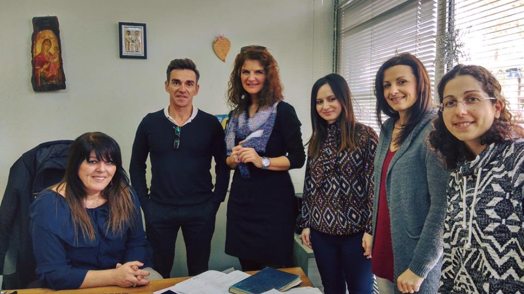 ΔΙΚΤΥΩΣΗ ΚΑΙ ΔΙΑΣΥΝΔΕΣΗ ΜΕ ΚΕΝΤΡΑ ΚΟΙΝΟΤΗΤΑΣ